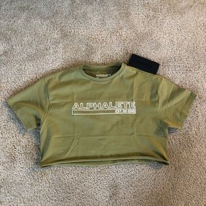 Alphalete crop top